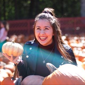 Meet your Posher, Myah